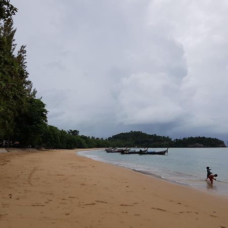 Antonio'S Ko Yao Noi Hotel Exterior photo