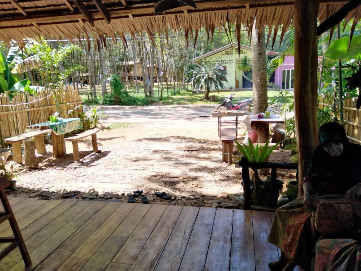 Antonio'S Ko Yao Noi Hotel Exterior photo